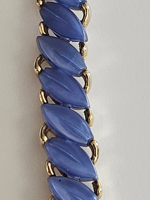 Crown Trifari White Blue & Gold Link Bracelet Vint