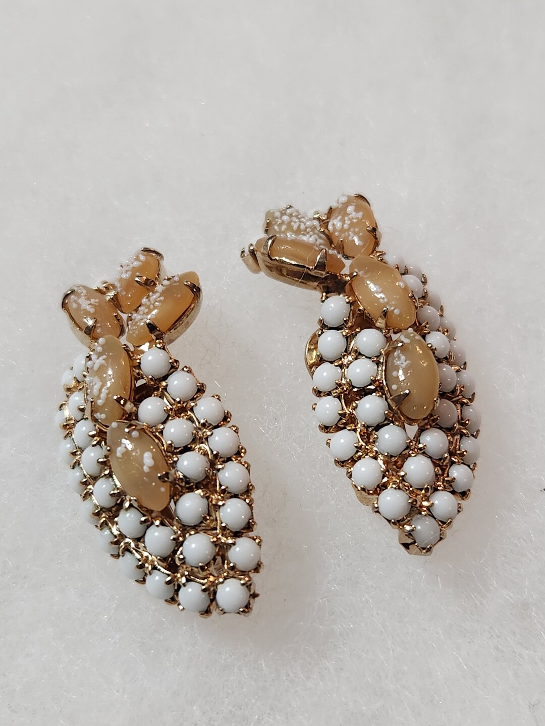 Larel Milk Glass & Light Caramel Classy Clip on Earrings Etsy