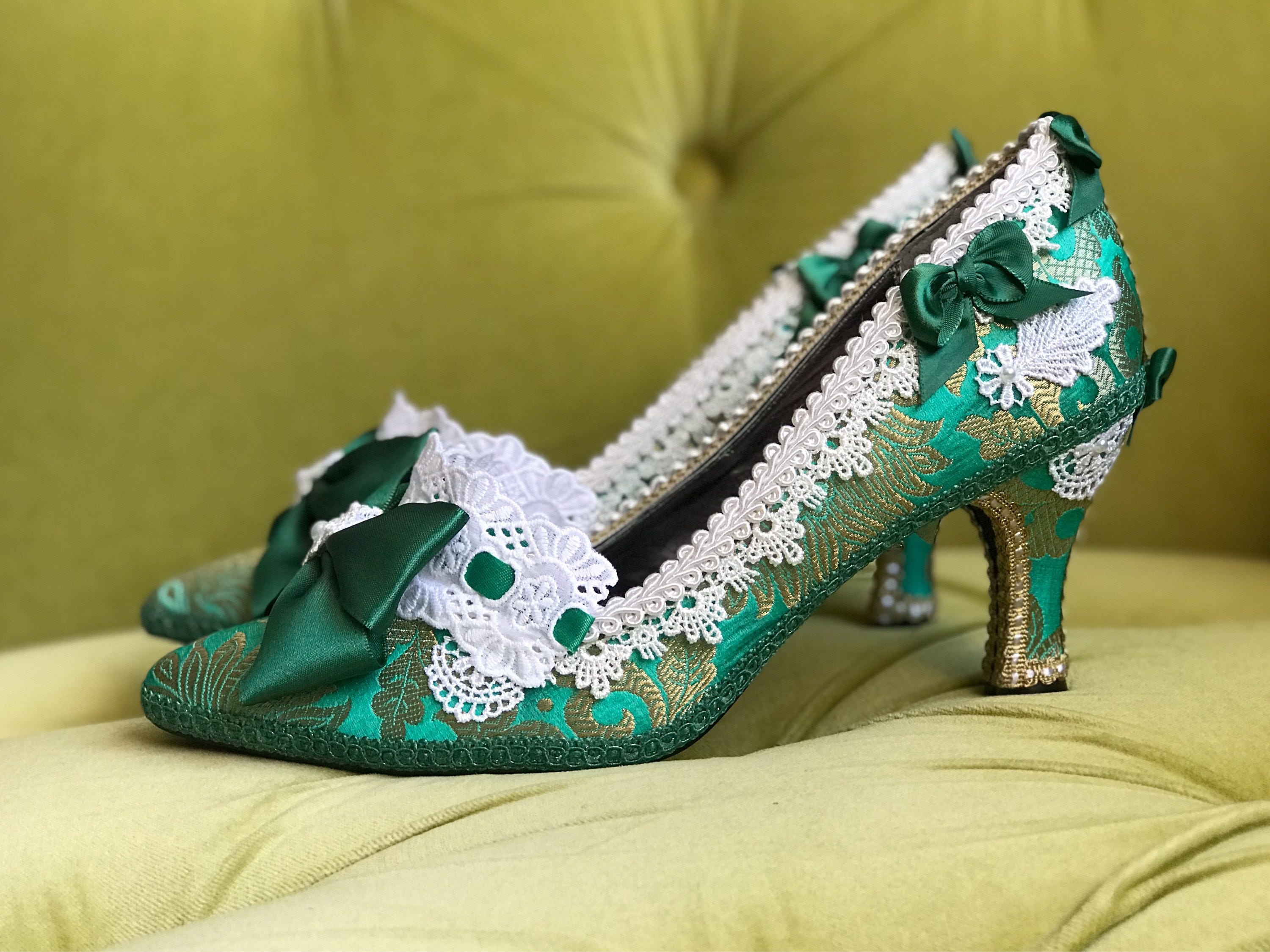 Emerald Jade Green &amp; Metallic Gold Brocade Heels Shoes Marie | Etsy