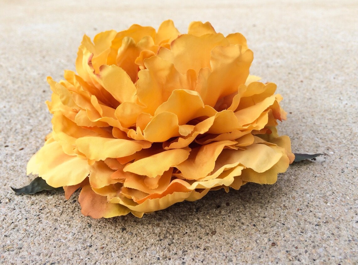 large flower for hair