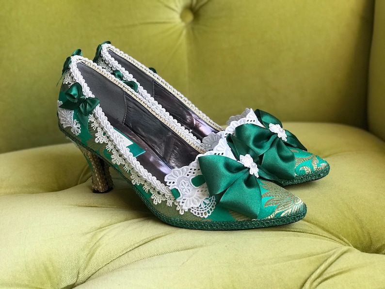 jade green high heel shoes