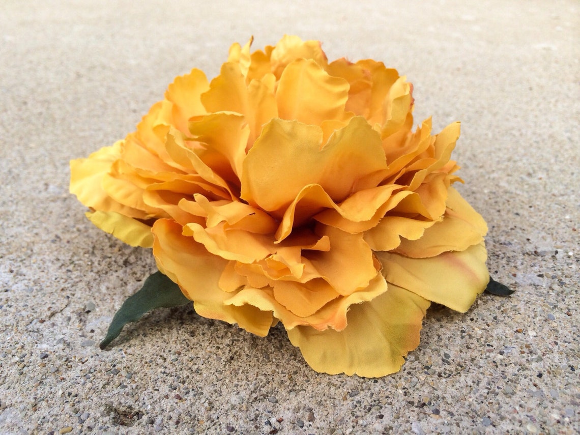 large flower for hair