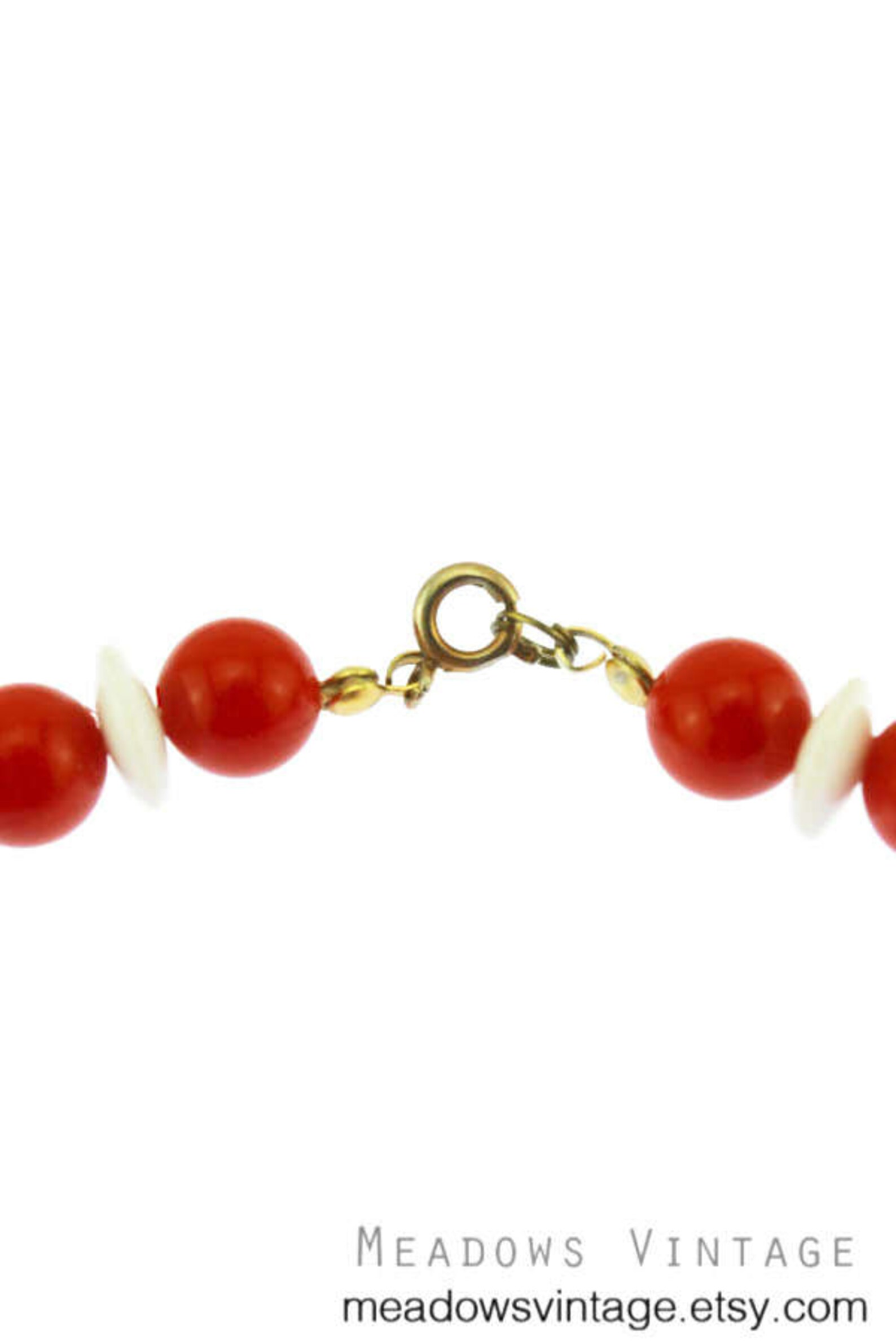 Chunky White Bead and Red Bead Necklace Red and White Beaded Etsy