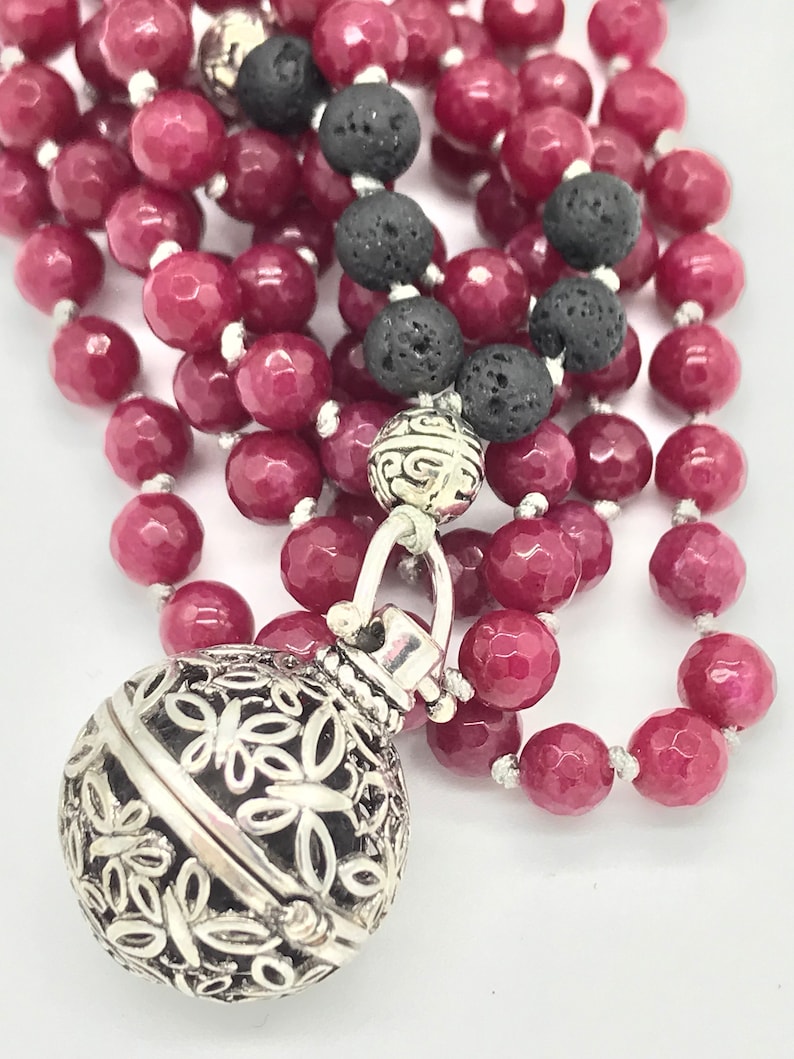 Yoga Diffuser Necklace with 108 Beads for Meditation and Healing M&B 108 Bead Malas with Lavastone
