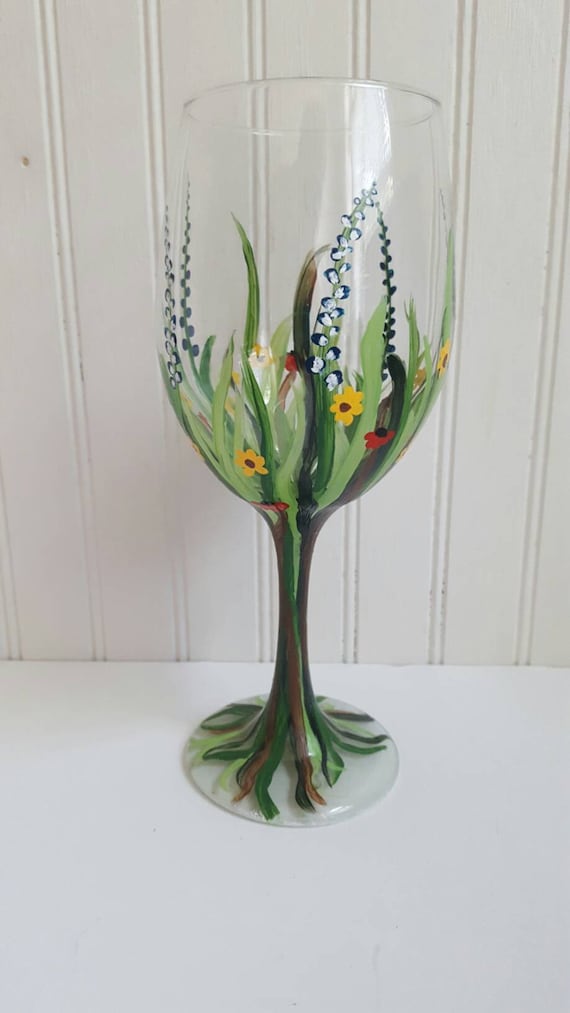 Hand Painted Wine Glass With Flowers Spring Glass Summer Wine Glass Floral  Print Wine Glass Wedding Glass Custom Glass Custom Painted Glass - Etsy