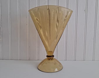 Vintage amber glass vase hobnail swung vase scroll design wedding decoration vintage decor yellow vase rustic wedding farmhouse decor