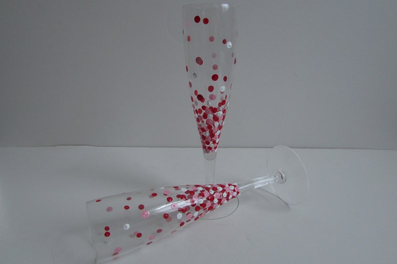 Hand painted champagne glasses valentine champagne glass polka dot confetti set of two valentine gift champagne flutes custom wine glass image 3