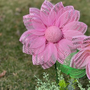 Daisy wreath attachment, spring wreath attachment, flower centers, wreath center, red wreath decor, wall hanging flower,