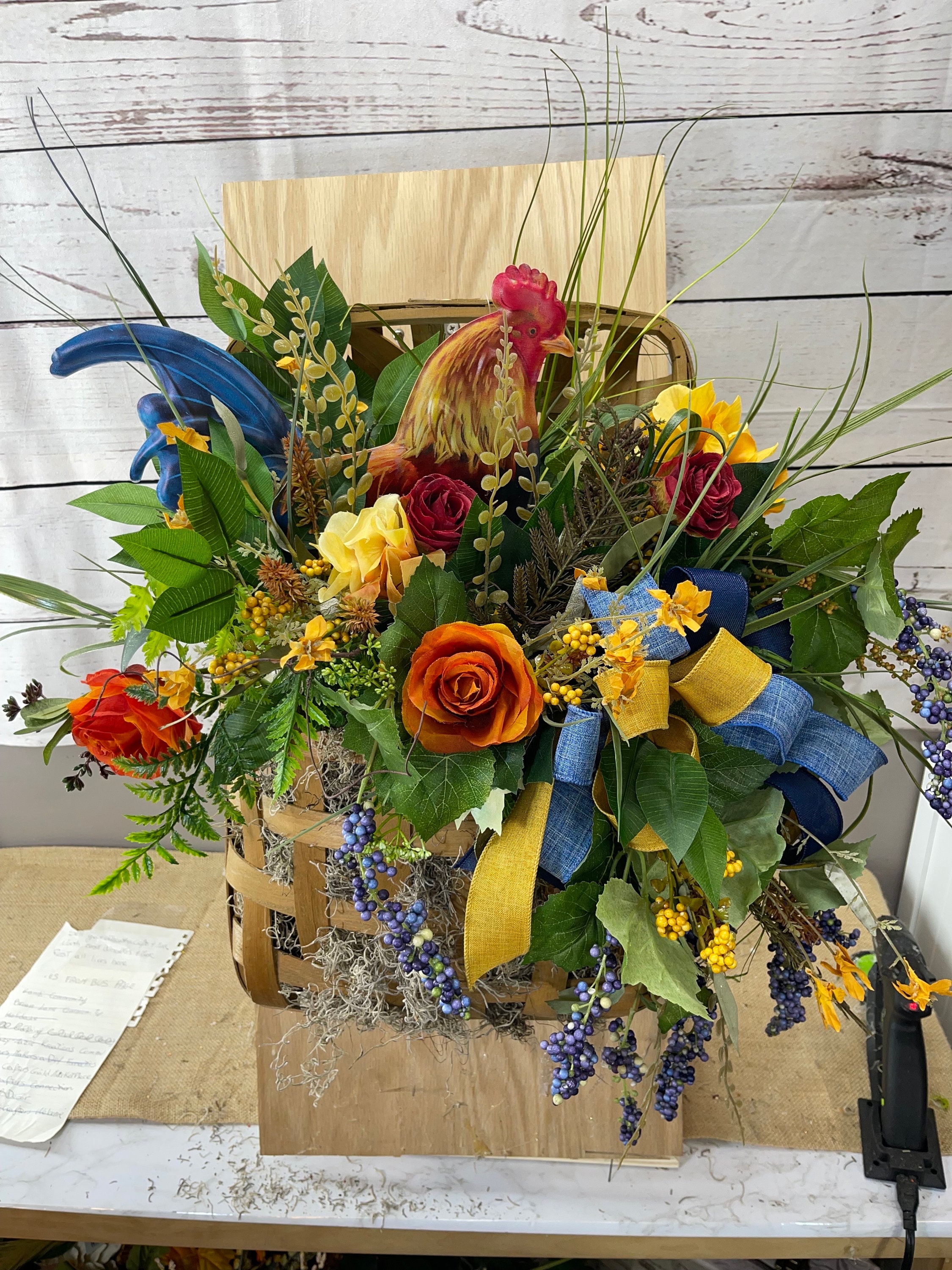 Tuscany Floral ゴブラン織　壁掛け　USA Amazon.com: BERRY Tuscany Tapestry Italy Old Stone Wall