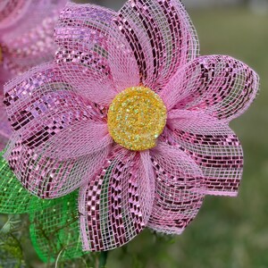 Daisy wreath attachment, spring wreath attachment, flower centers, wreath center, red wreath decor, wall hanging flower,