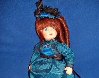 Vanessa Kat Stayton Repro All Porcelain Victorian doll 10" Tall in Original Box Pristine Condition Collectible Doll Gift FREE USA SHIPPING