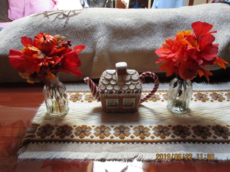 NEW Gingerbread House Ceramic Teapot for Christmas Decorating image 0