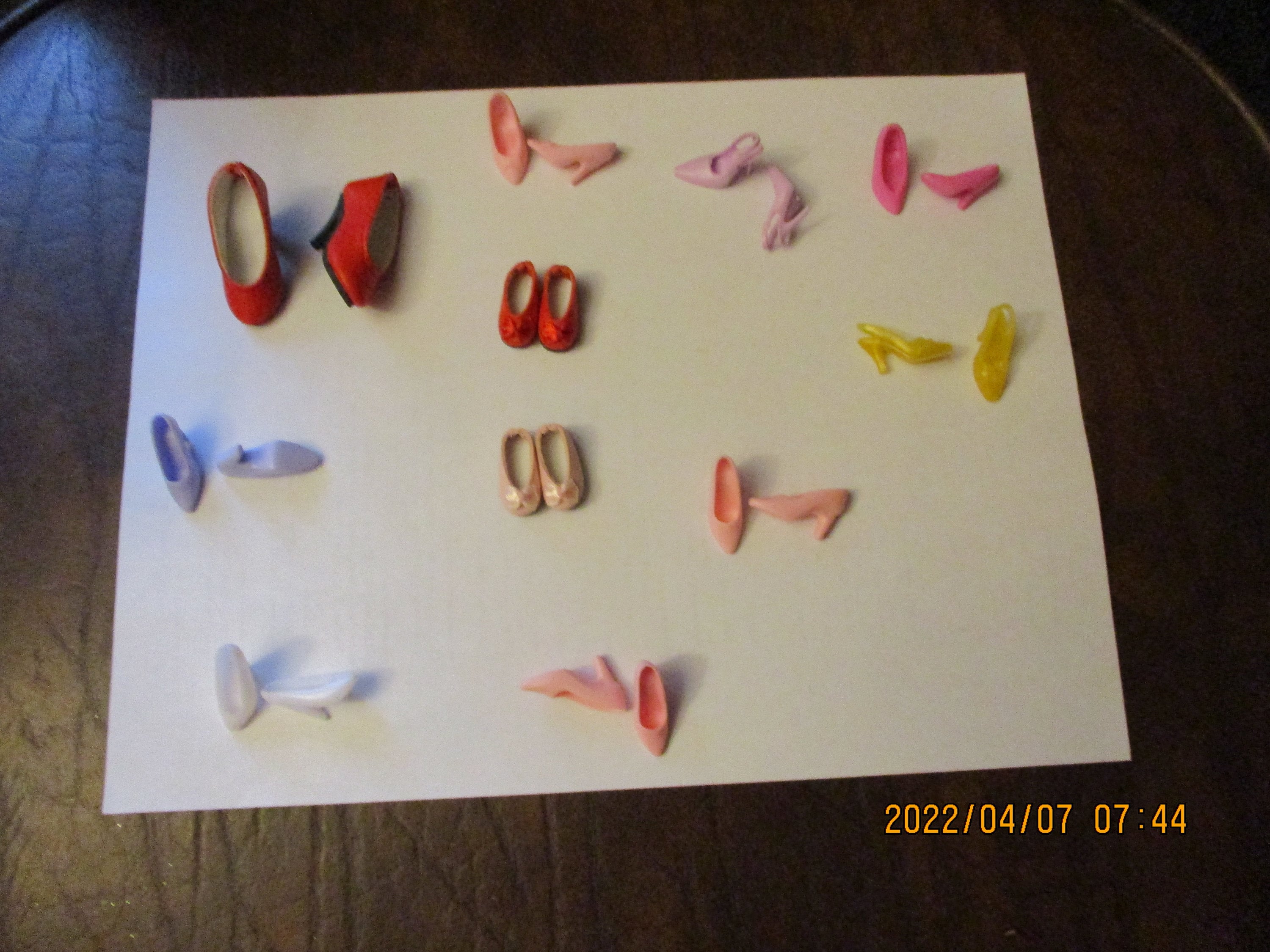 LindasGeneralStore - Etsy