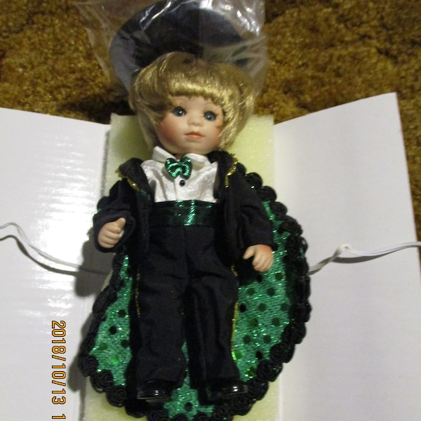 Baron Von Beetle Signed St Patrick's Day Doll Halloween Full Body Porcelain Certificate Tiny Tot Beauty Bug Ball Doll Orig Box w Accessory