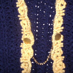 NEVER WORN MODEL Ladies Midnight Blue Cardigan w Gold Trim and Chain Button Closure-Late Fall to Early Spring Office and Casual Wear. Size M image 3