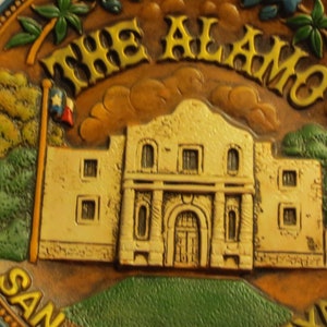 The Alamo 1989 Sculpted 8 Inch Clay Plate in Earth Colors of Brown Green Blue and Ivory, Excellent Collectible for Texans, History Lovers image 4