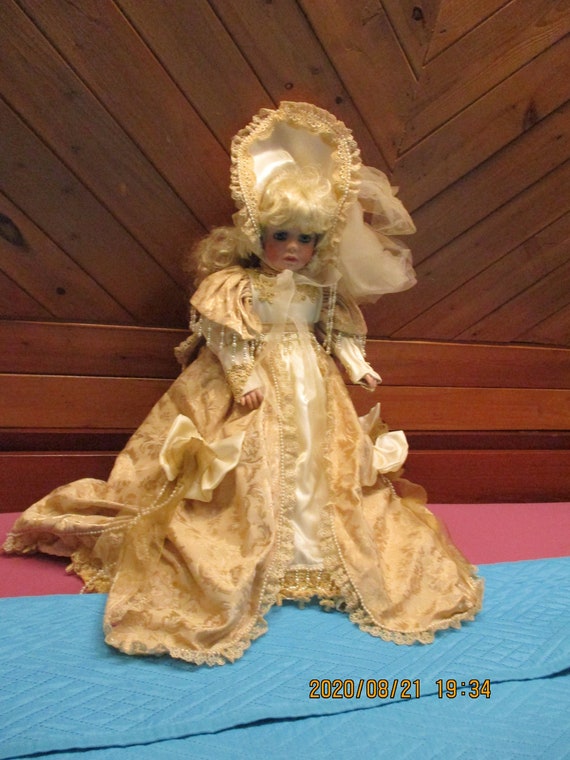18 inch porcelain dolls