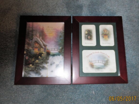 Vintage Thomas Kinkade 4 Section Folding Photo Frame Art In A Rich Walnut Stained Wood Exc Wedding Anniv Gift