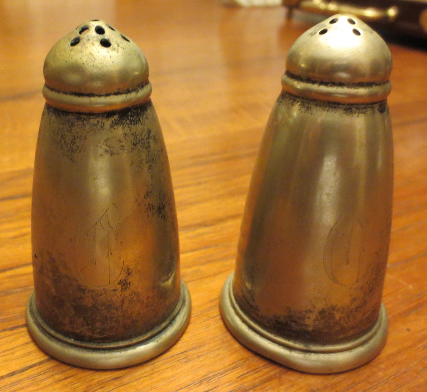 ON SALE 1920s40s Salt and Pepper Shaker Set Silver Plated by Etsy