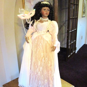 Sabrina 27 In Creole Mardi Gras Doll w Mask by Court of Dolls in Pale Pink and White Gown Stand Original Box, Certificate FREE USA SHIPPING