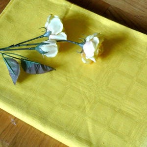 Vintage 1980s Yellow Checkered Cotton Linen Tablecloth: X-Large Easter Dining