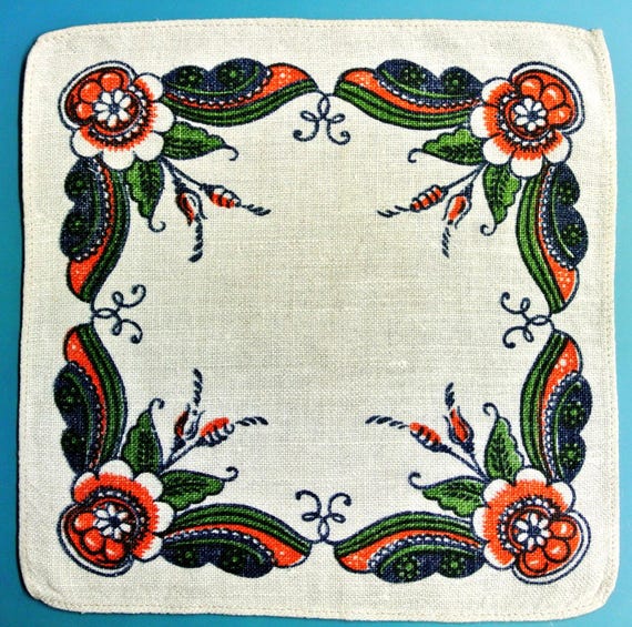 Vintage 1970s Swedish Linen Tablecloth: Dalarna Kurbits Floral