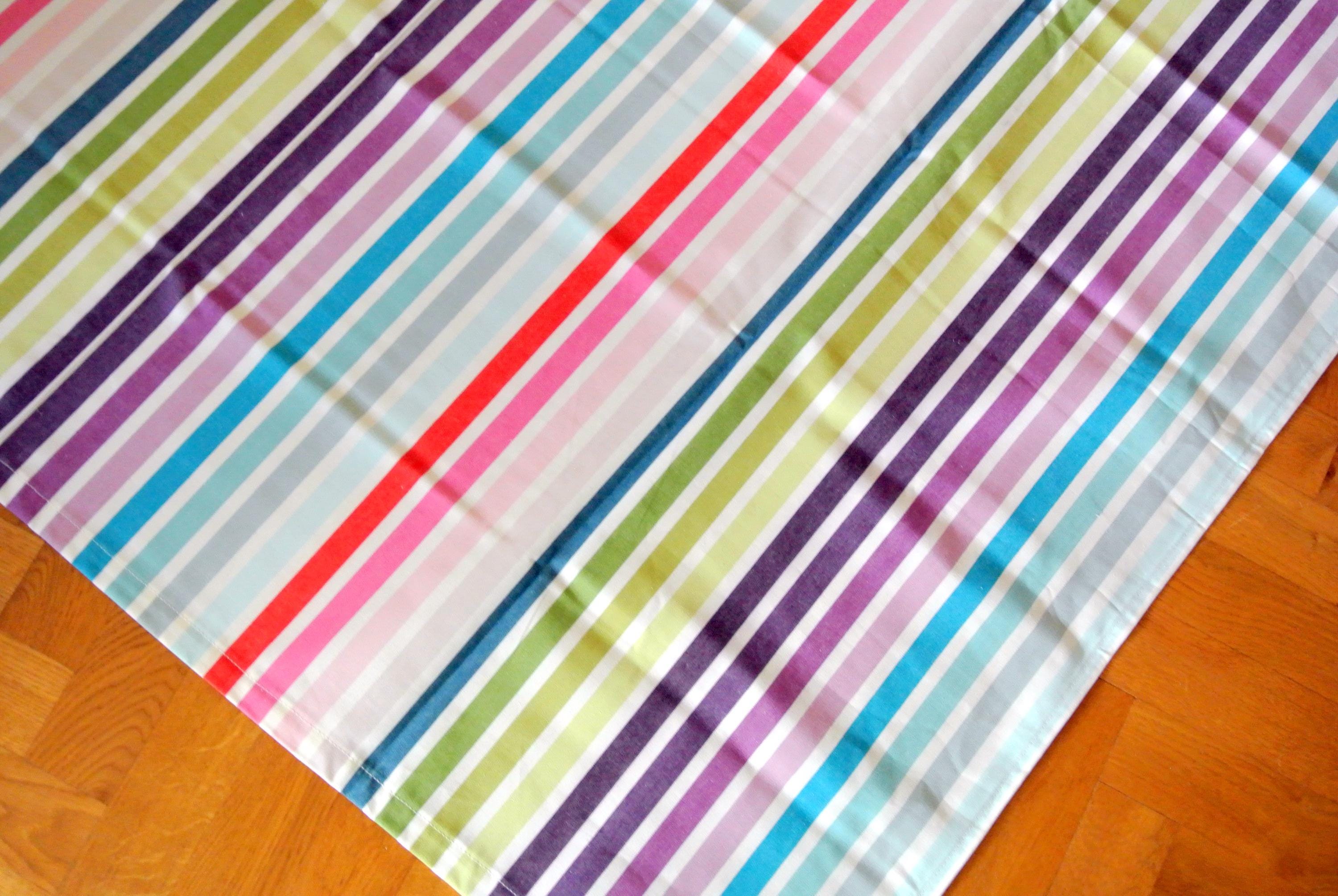 Swedish vintage cloth・* ② 120×130 Vintage Swedish Cotton Tablecloth: X-large Multicolor Stripe
