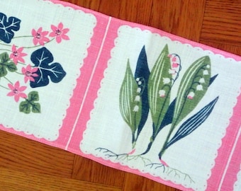 Swedish Vintage 1970s Printed Linen Design Tablet Tablecloth With