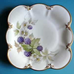 Prato de sobremesa de porcelana Hackefors vintage: detalhes em ouro sueco dos anos 1960