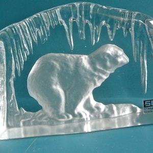Vintage 1980s SWEDEN HANDMADE SEA glassfactory Kosta design clear glass block with ice-bear motive with tag
