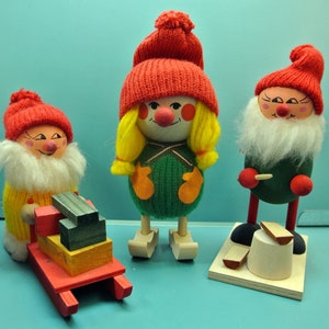 Lot of 3 larger HANDMADE Swedish Sweden vintage 1980s wood/ knitted red/ green/ yellow wool fabric Christmas decor Santa Claus Tomte figures