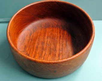 Larger vintage 1960s TEAK wood salat bowl