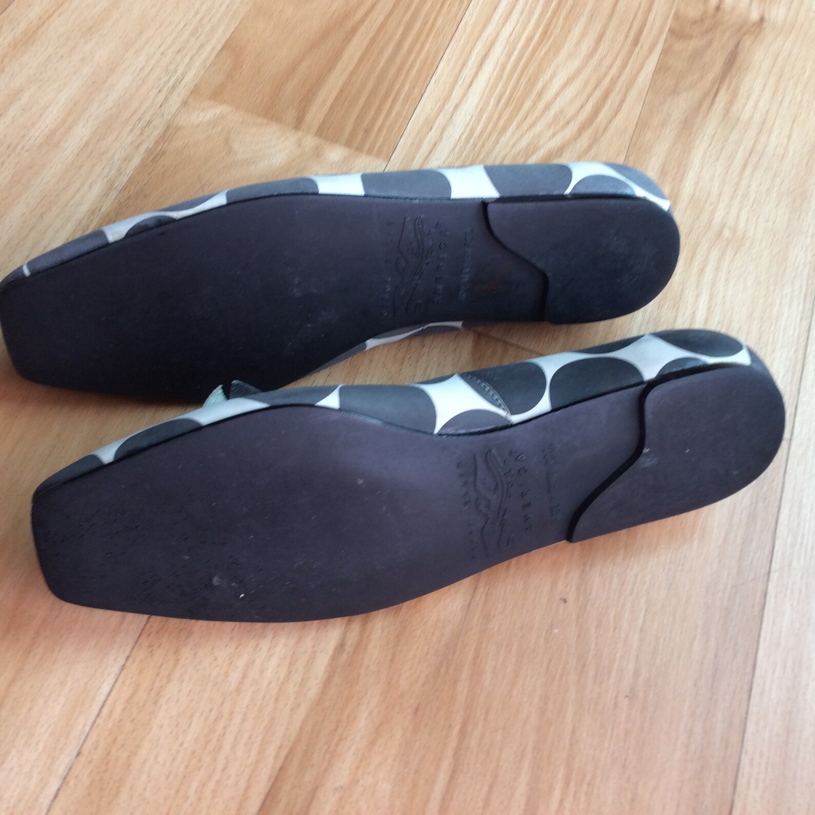 vintage flat new old stock perry ellis mod 80s shoes ballet size 7 narrow funky retro