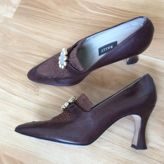 Vintage Bally pilgrim style heels shoes pumps siz… - image 4
