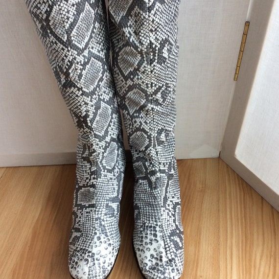 Ultra rare snake print gogo go go boots 60s mod s… - image 6