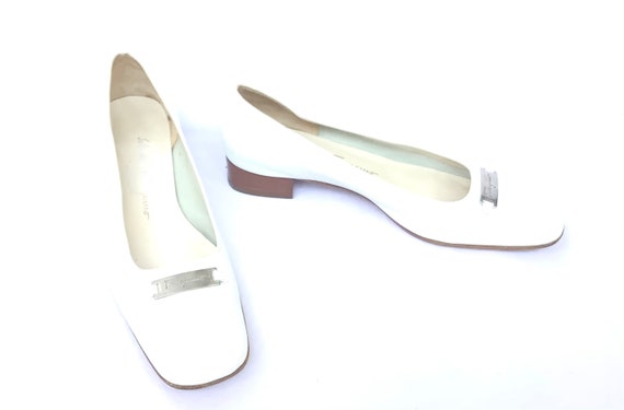 White Leather Square toe vintage flat heel Ferrag… - image 6