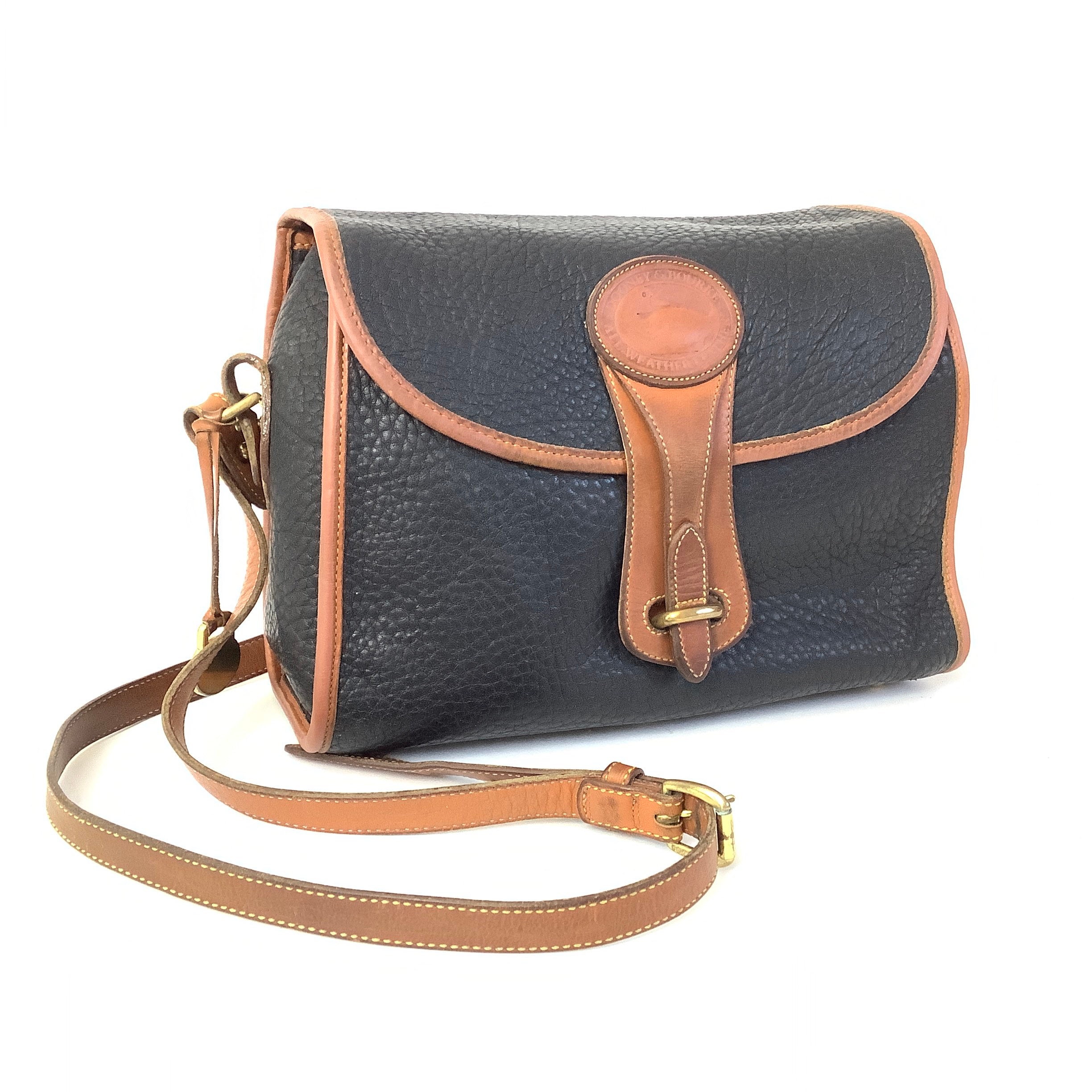 dooney and bourke shoulder bag