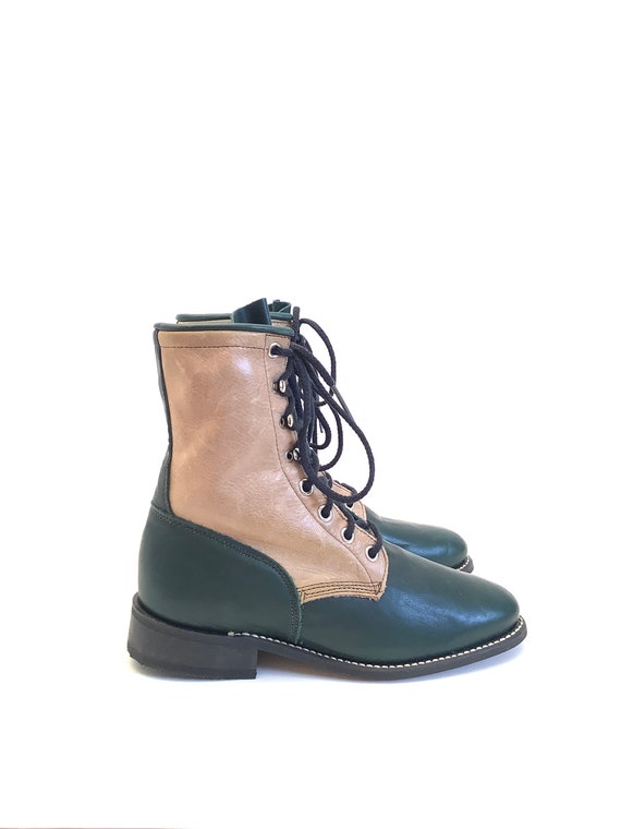 New old Stock ankle boots Green leather lace up bo
