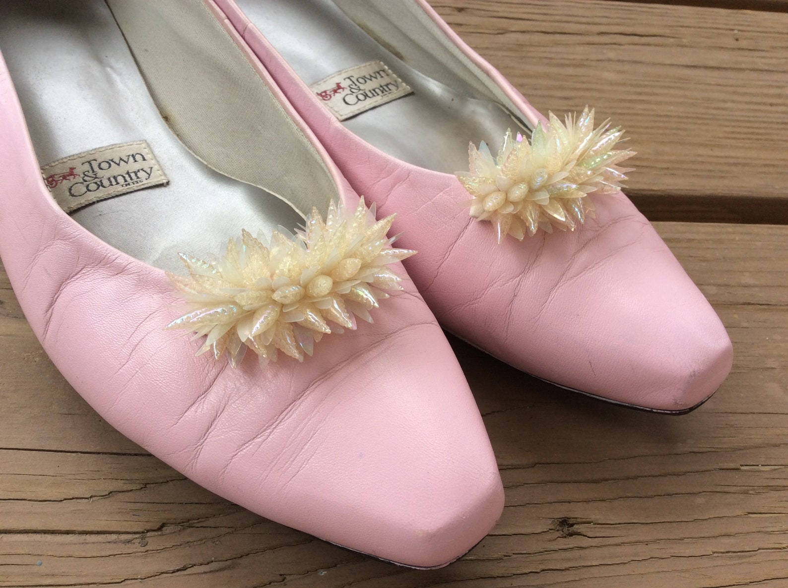 flat pink leather ballet shoes size 9.5 retro wedding flats pastel funky town country