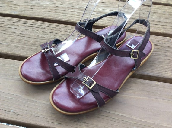 etienne aigner sandals