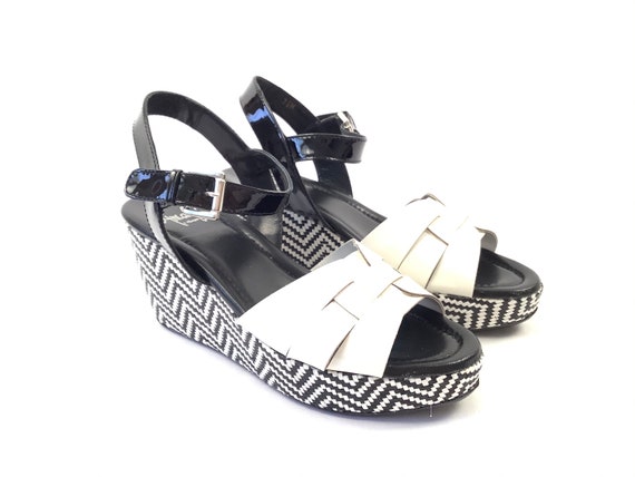 Size 7.5 Platform sandals woven leather black and… - image 1