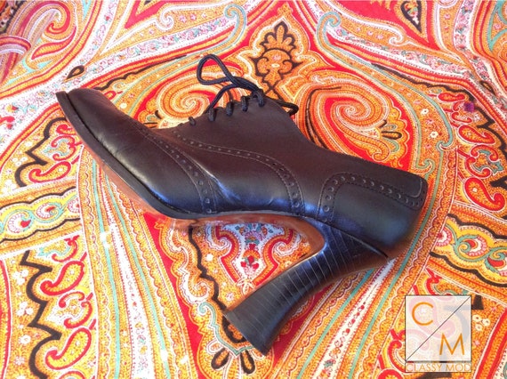 1930s Themed vintage-styled oxford heels black le… - image 1