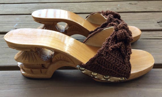 Size 7 Mules Brown Crochet Vintage retro sandals … - image 3