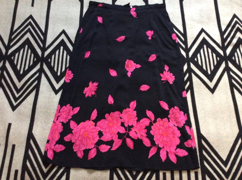 Vintage floral 16W skirt boho artsy size large rayon Maggie mcnaughton 1980s image 1