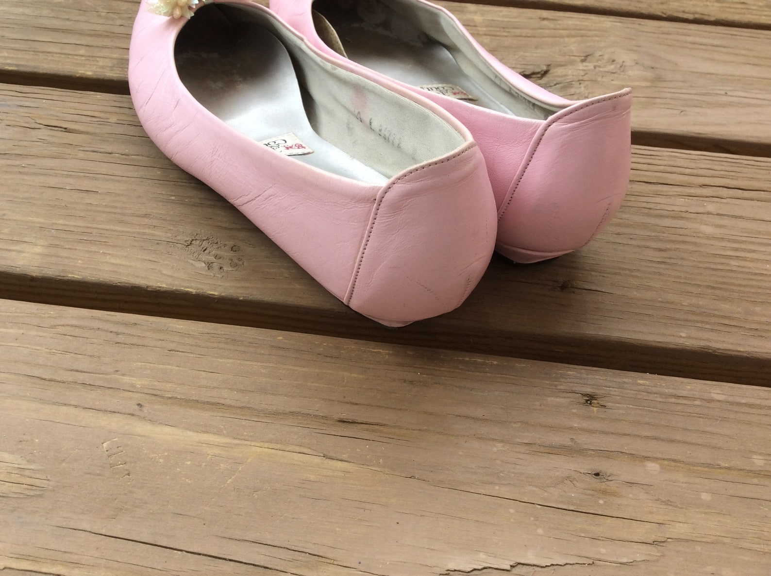 flat pink leather ballet shoes size 9.5 retro wedding flats pastel funky town country