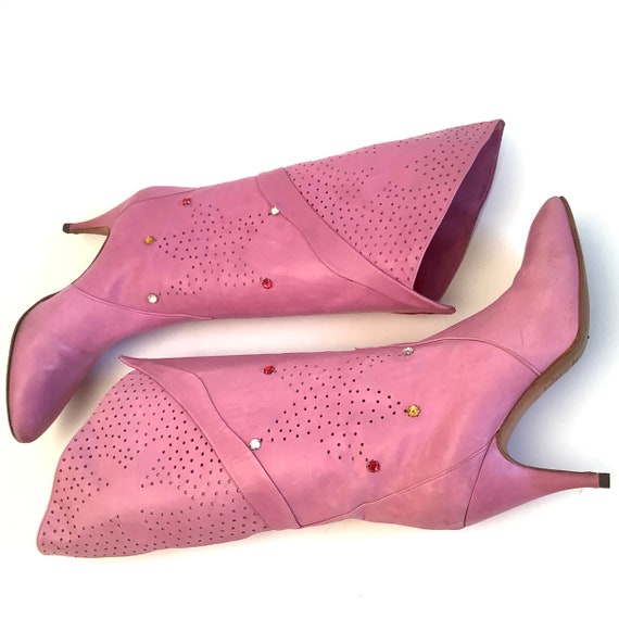 Vintage 80s pink perforated rhinestones boots siz… - image 5