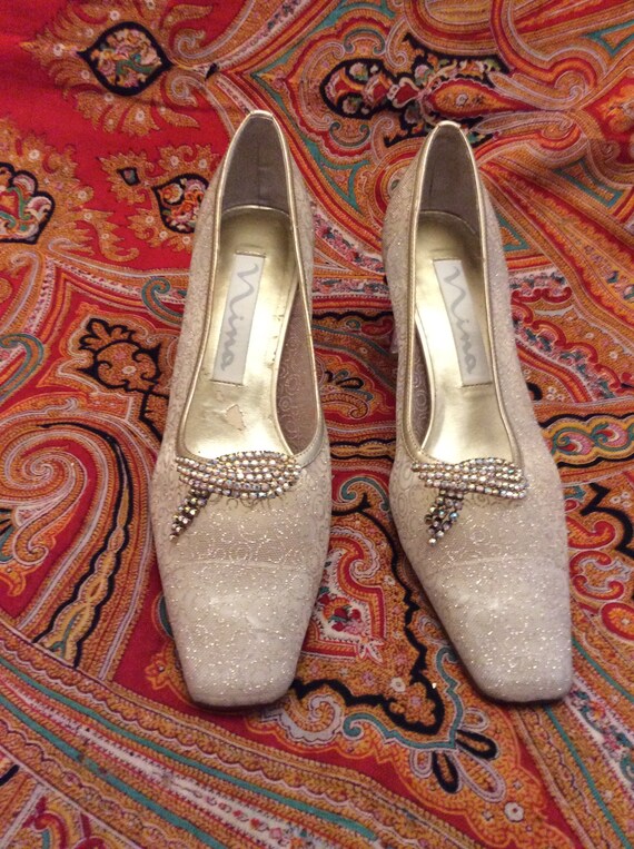 80s 90s Vintage wedding heels shoes pumps gold mes