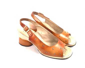 Size 7 Studded sandals heels shoes round heel 60s 70s retro Greek Mikelos sculptured