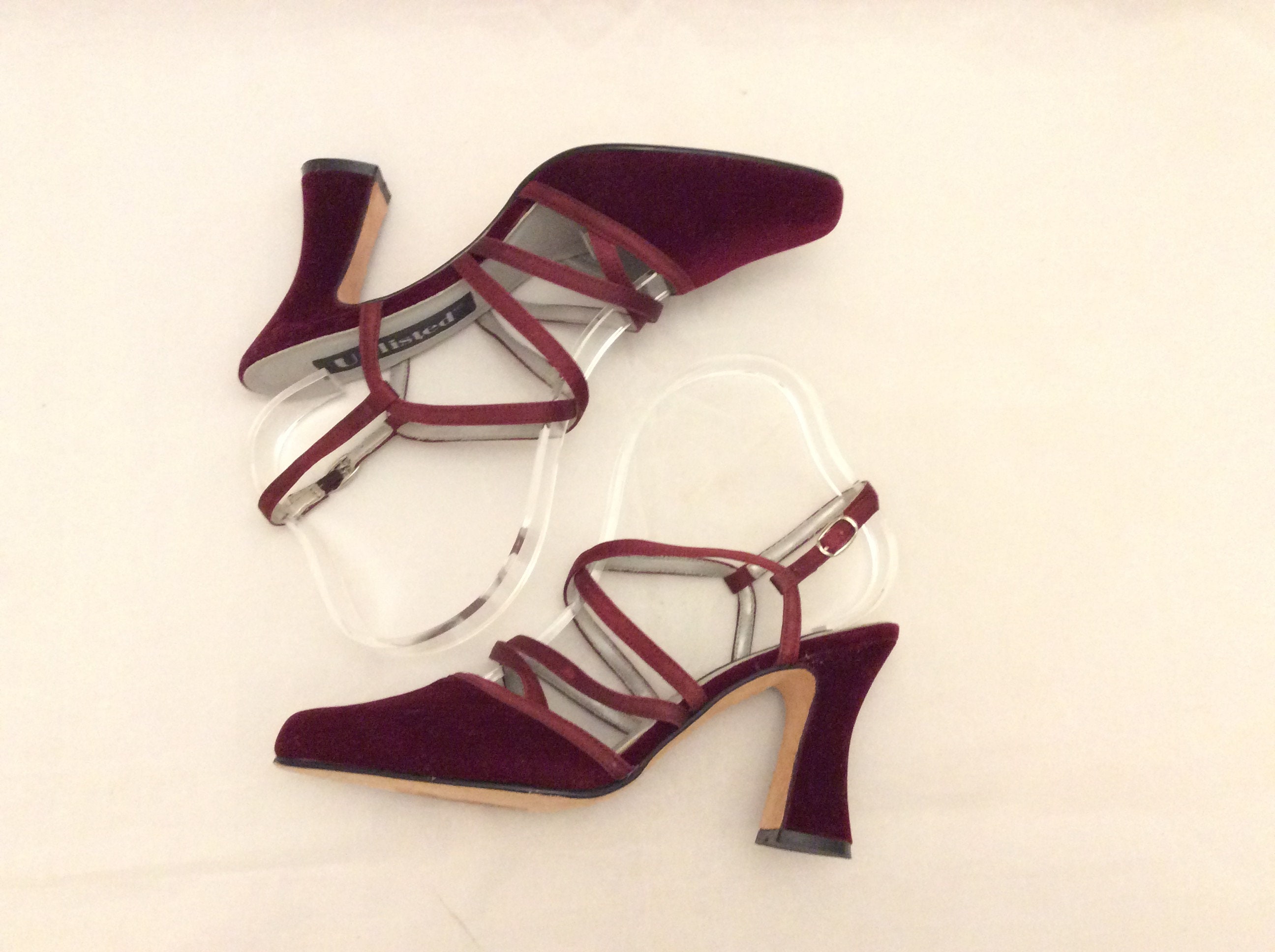Vintage Flared Heel Velvet Burgundy 