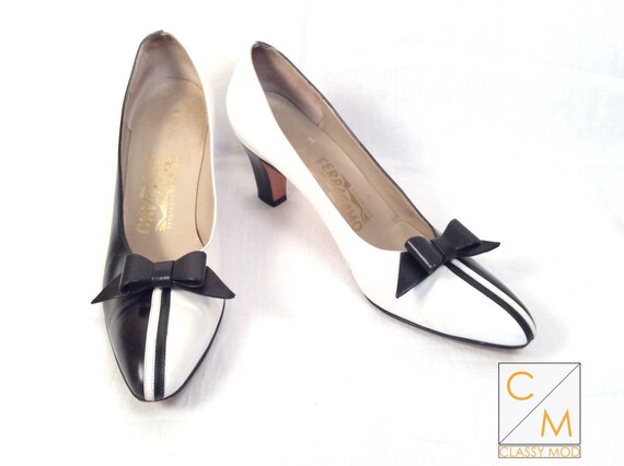 Size 8.5 heels black white vintage pumps Salvatore